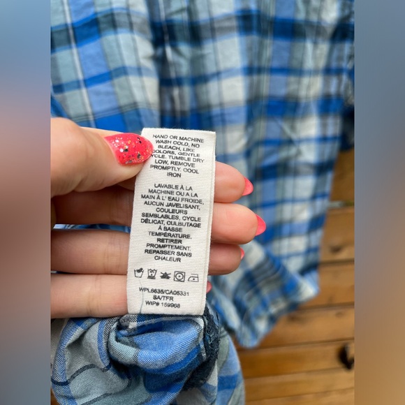 WOOLRICH Timberline short sleeve button-down shirt. EUC. Size Medium. - Picture 11 of 11